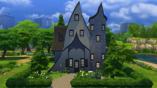 Sims 4 The Witch’s House at Totally Sims