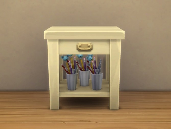 Sims 4 Maxis Endtables More Slots by plasticbox at Mod The Sims