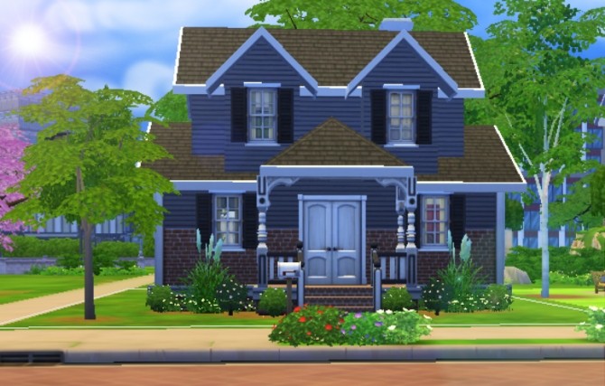 Sims 4 Little Traditional house by talkingqueen at Mod The Sims