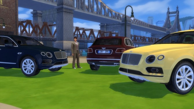 Sims 4 Bentley Bentayga at LorySims