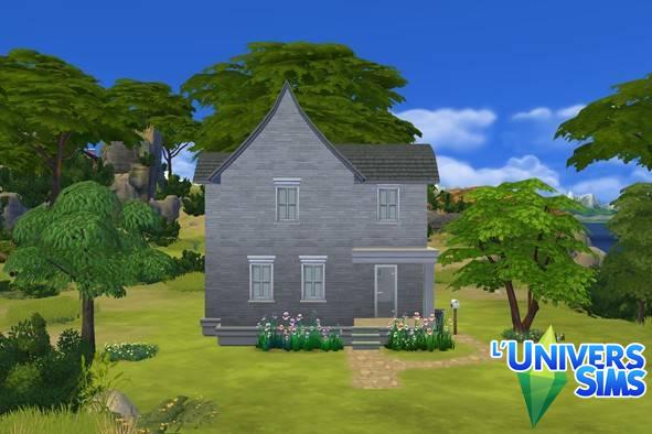 Sims 4 Simple Cottage by MarynDT at L’UniverSims