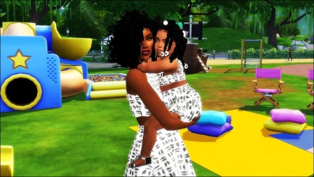 5 Mommy and me matching outfits at The Beautiful Sims of Color