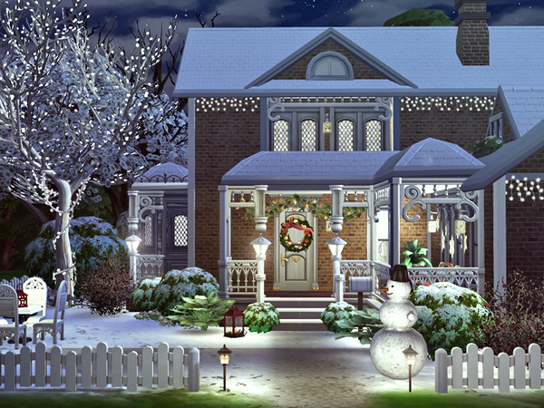 Sims 4 Christmas Cottage by Rirann at TSR