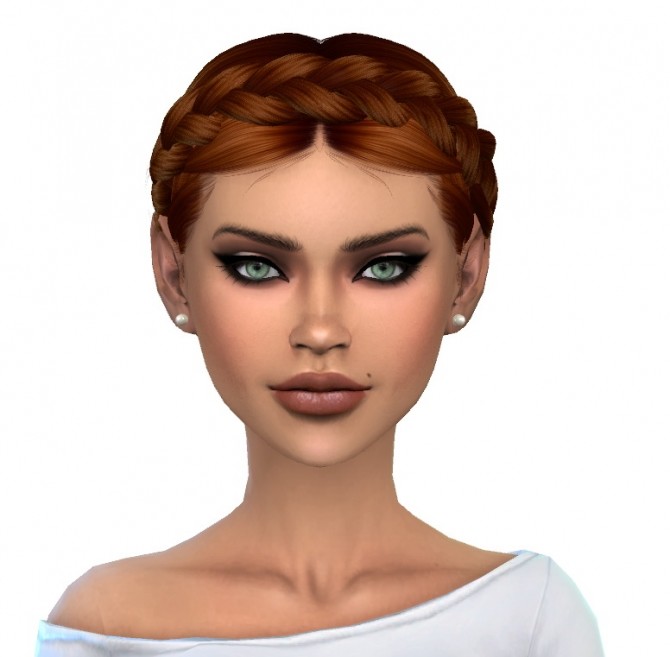 Sims 4 Maia at EnchantingEssence