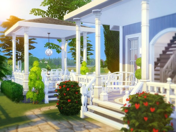 Sims 4 Blue Dream house by MychQQQ at TSR