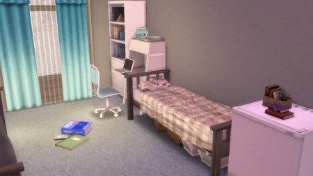 Clutter Bed by kady301 at Mod The Sims