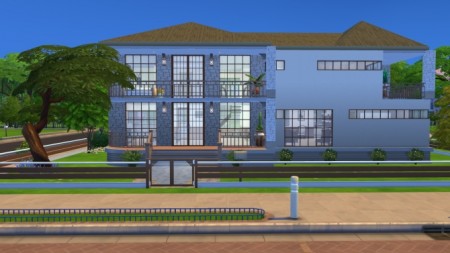 Big Fancy House by xperimental.sim at Mod The Sims