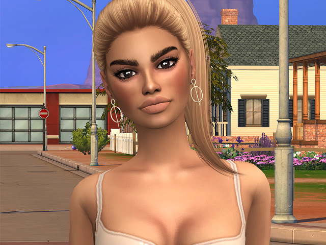 Sims 4 Antoinette Emmons at MSQ Sims