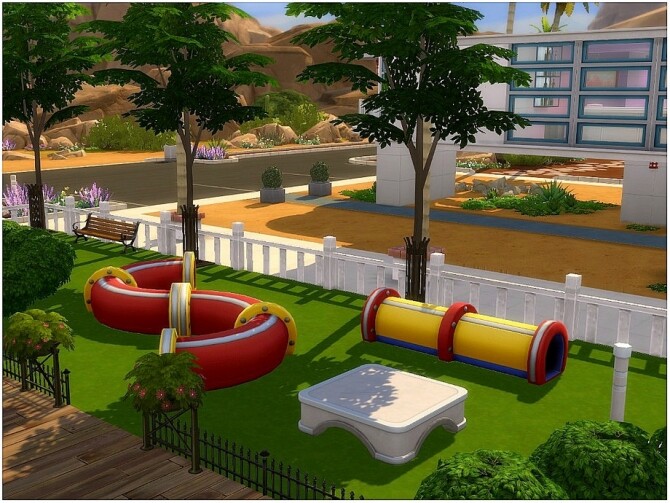 Sims 4 Pet Park by lotsbymanal at TSR