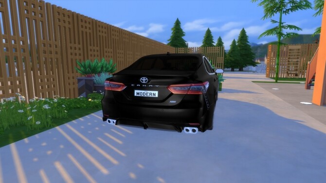 Sims 4 2018 Toyota Camry XSE at Modern Crafter CC
