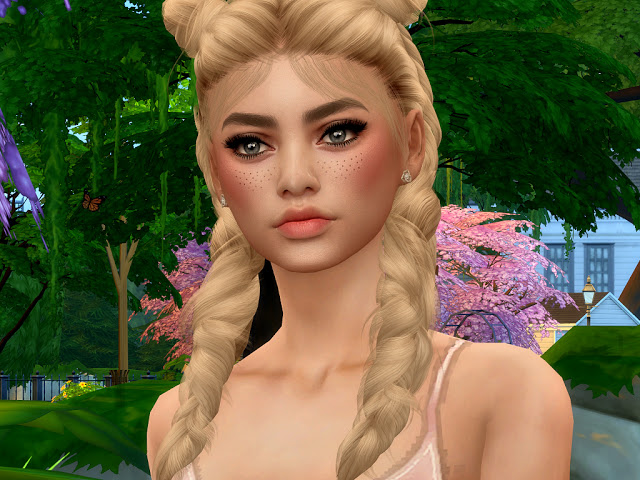 Sims 4 Sarah Ruby at MSQ Sims