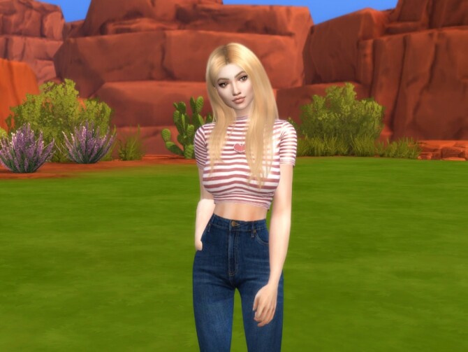 Sims 4 Holly Lawson by Mini Simmer at TSR