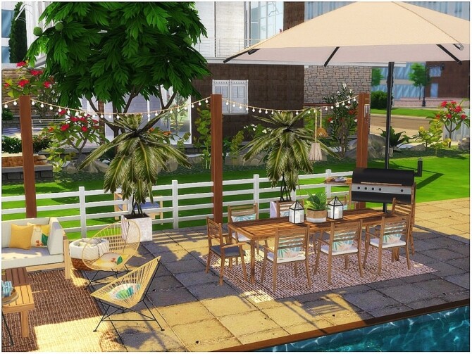 Sims 4 Tropical Yard by lotsbymanal at TSR