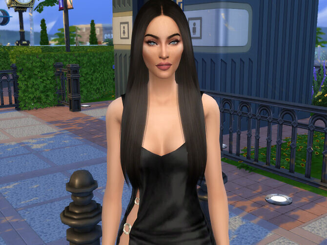 Sims 4 Megan Fox by Jolea at TSR
