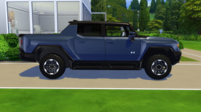 Sims 4 2022 GMC Hummer EV at LorySims